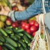 Эксперты считают, что до осени в России будут снижаться цены на продукты